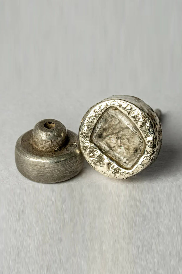 Parts of Four stud earrings 0.2 carat 1235-7-DA10KW+DIA PPOF44
